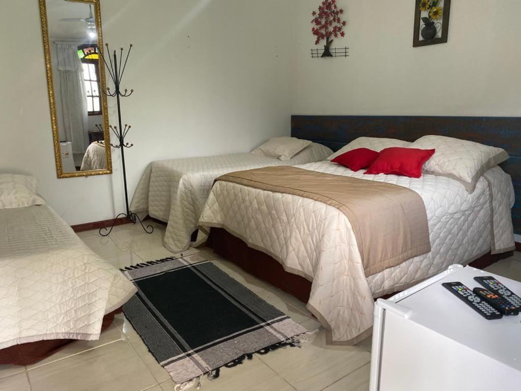 Hotel Fazenda Chiminelli Cachoeiras de Macacu Exteriör bild